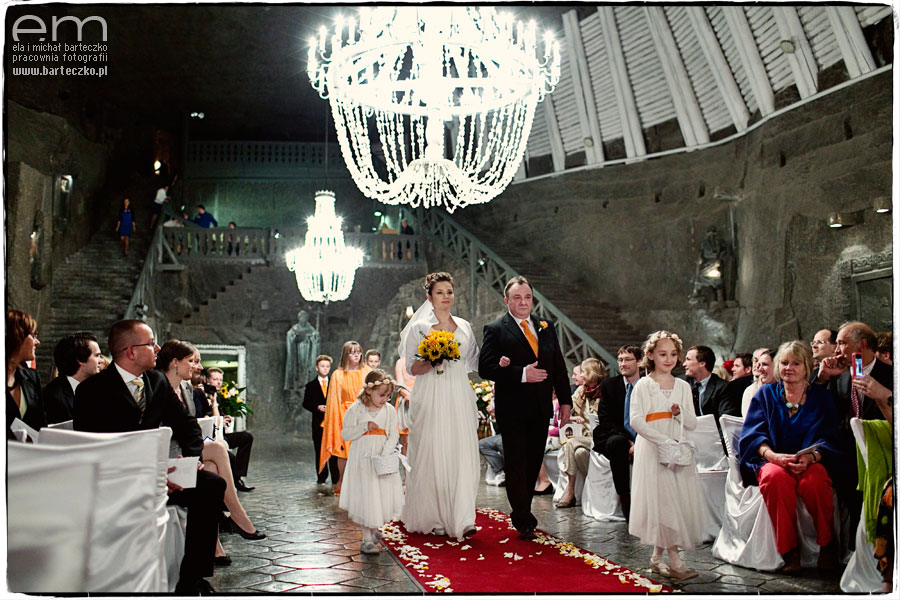 ceremonia ślubna w kopalni soli
